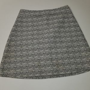 Express white/black A-line skirt Size 4